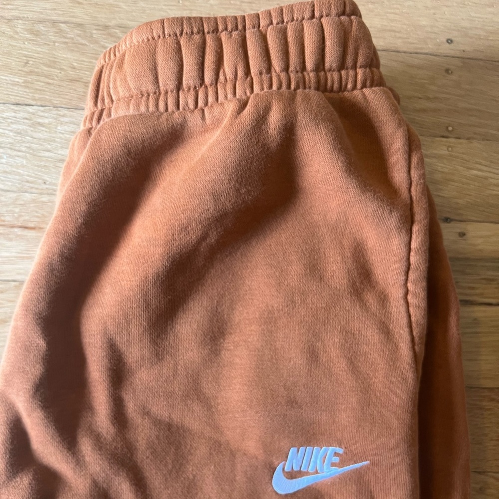 Nike Joggers - burnt orange - size S